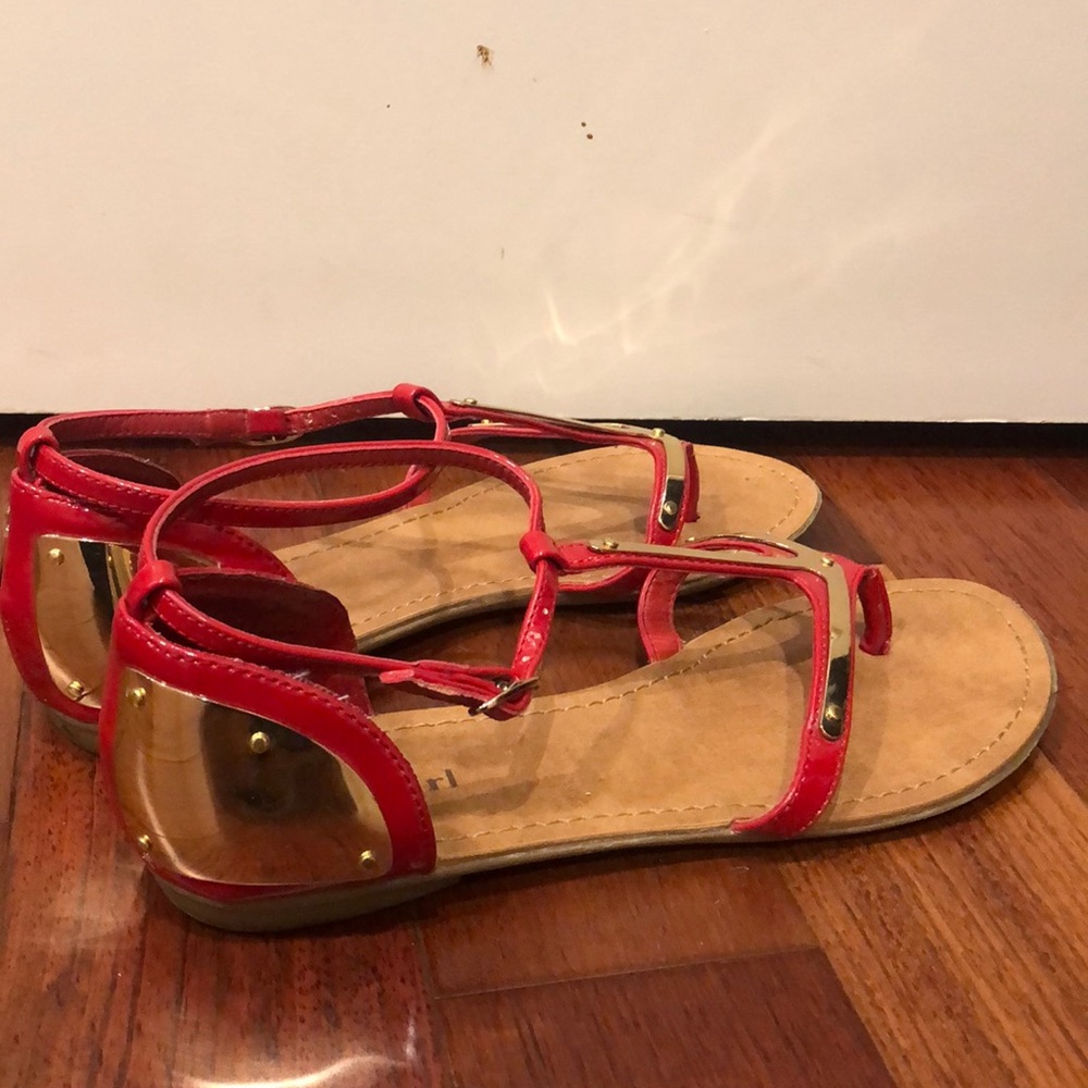 Red Sandals - Picture 3 of 4